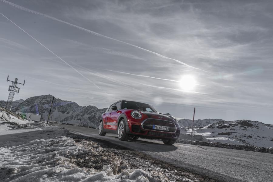  Mini John Cooper Works Clubman 2016 года  (WW) (фото 57 из 102)